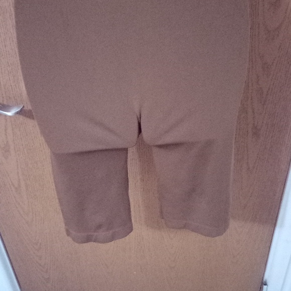 Fit in spandex one piece short jumpsuit in brown S/M - Picture 8 of 9